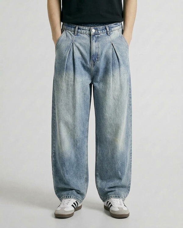 Pleated Balloon-Fit Washed Jeans