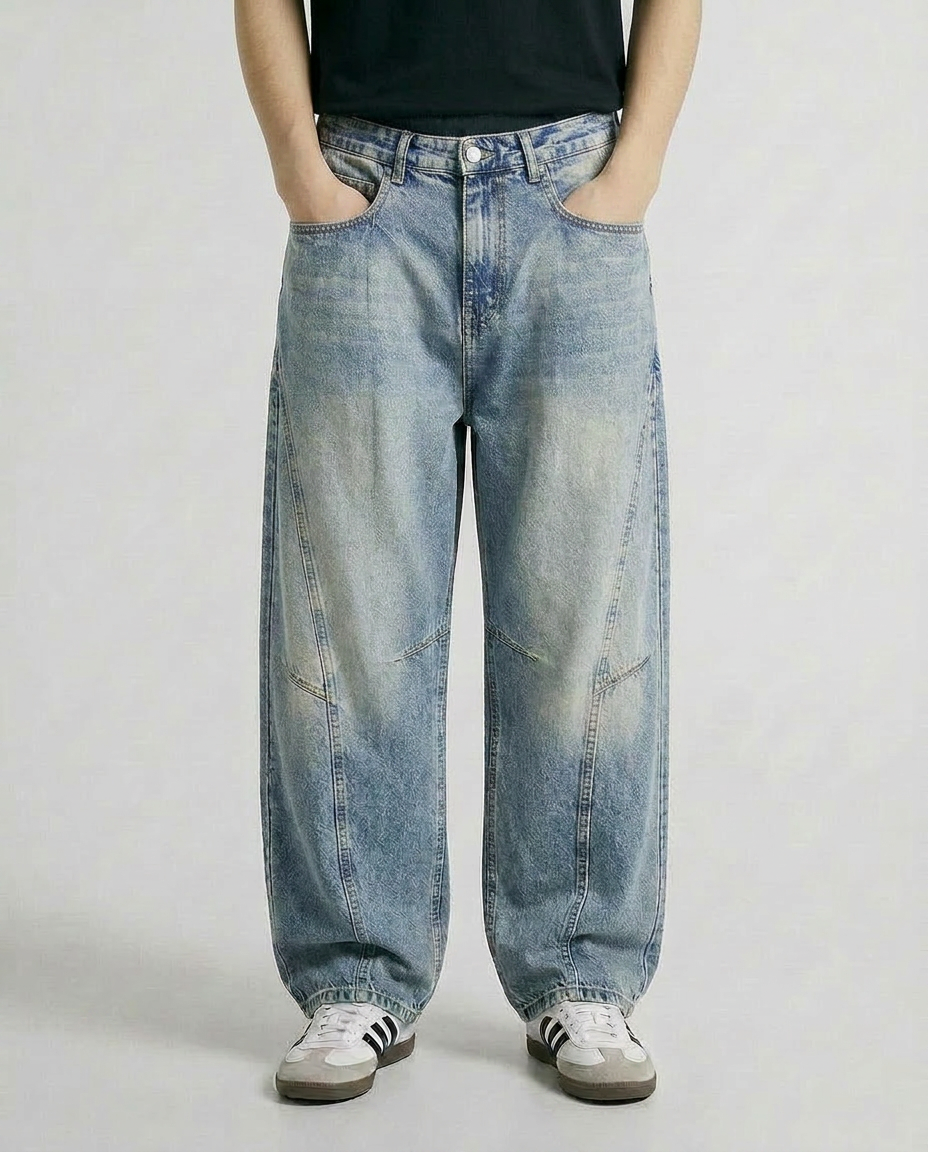 Curved Panel Balloon-Fit Jeans