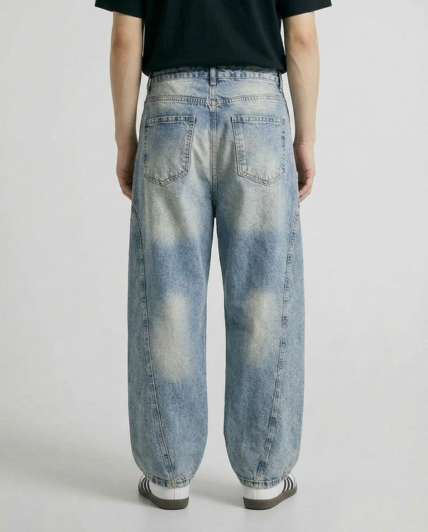 Curved Panel Balloon-Fit Jeans
