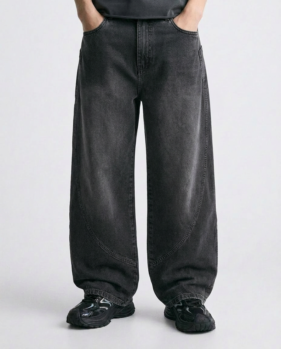 Arc-Panel Baggy Washed Jeans