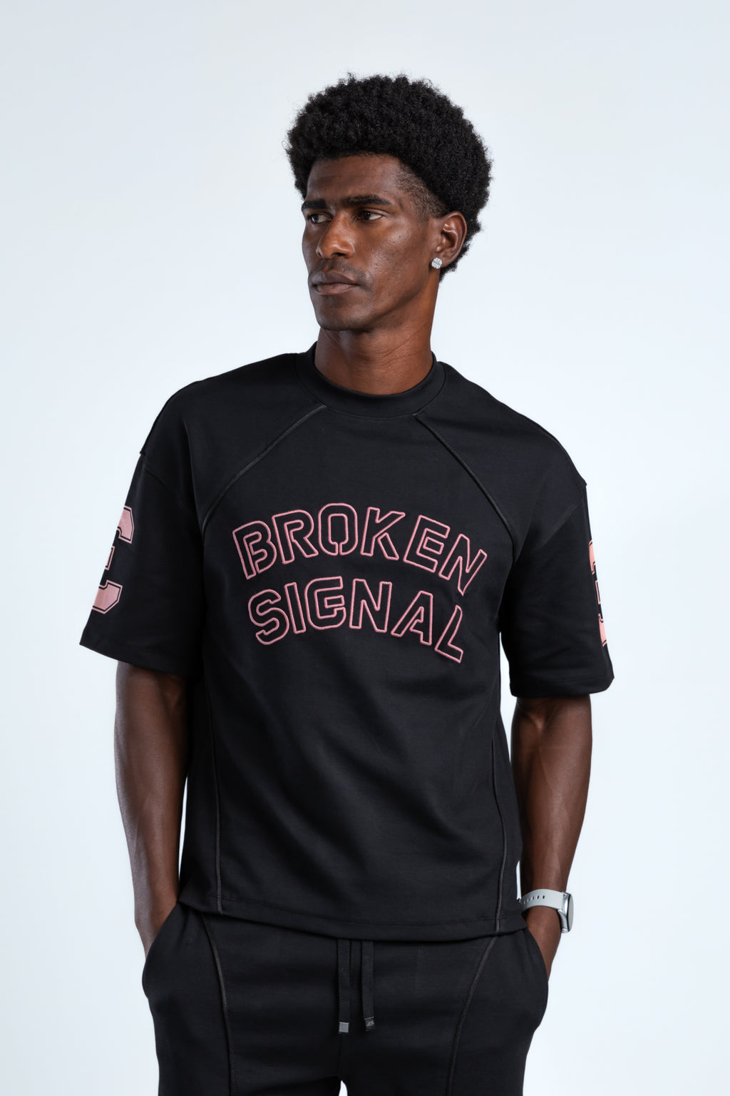 broken signal tee - 7664