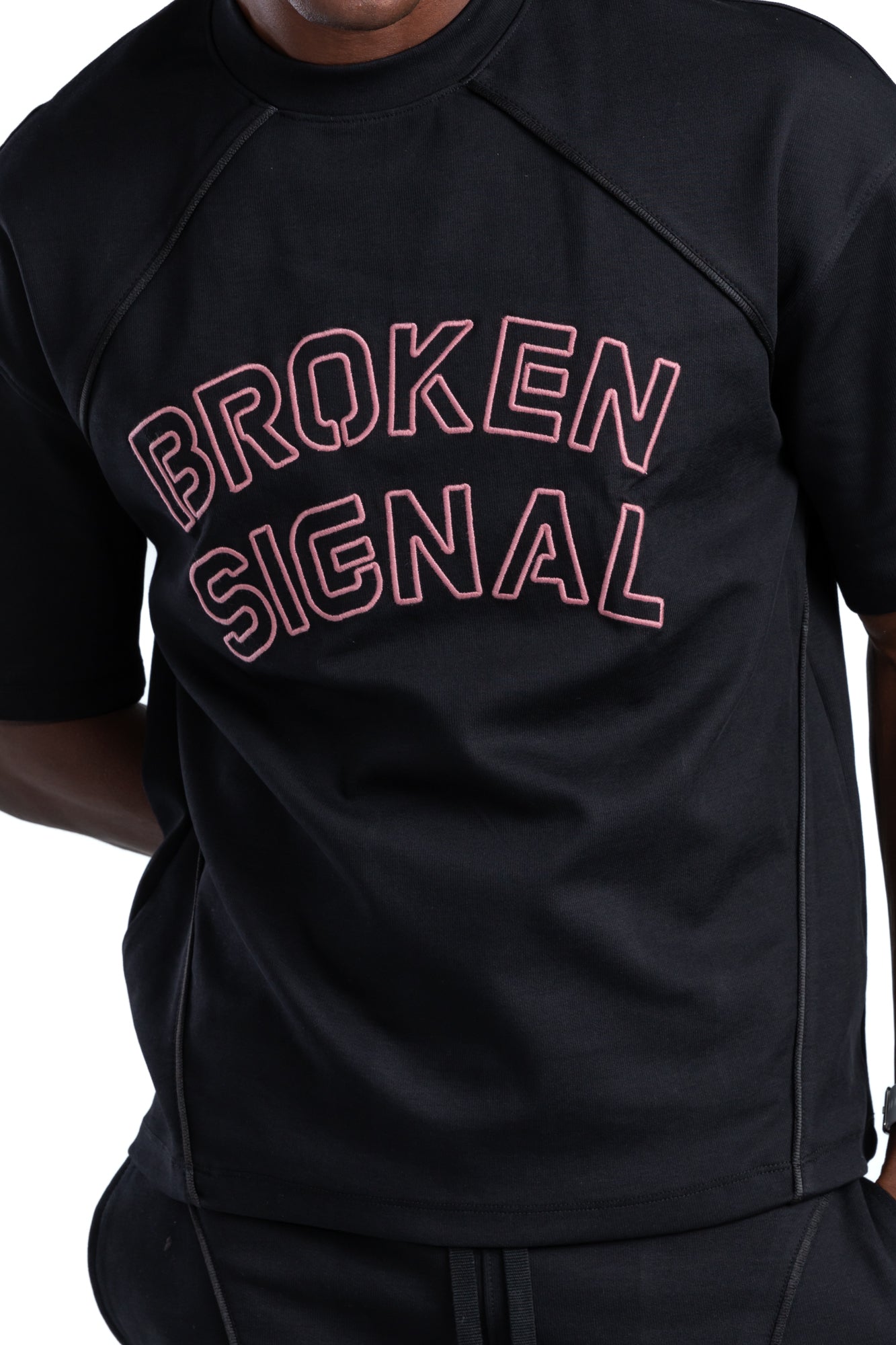 broken signal tee - 7664